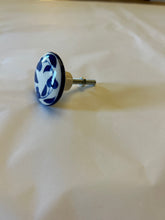 Load image into Gallery viewer, Cobalt Flower Knob